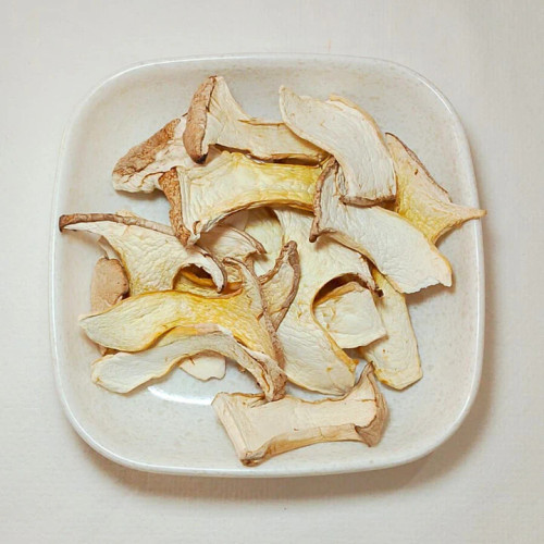 قارچ شاه صدف خشک